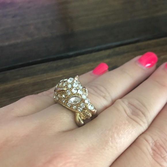 Tiger Ring - Picture 1 of 3