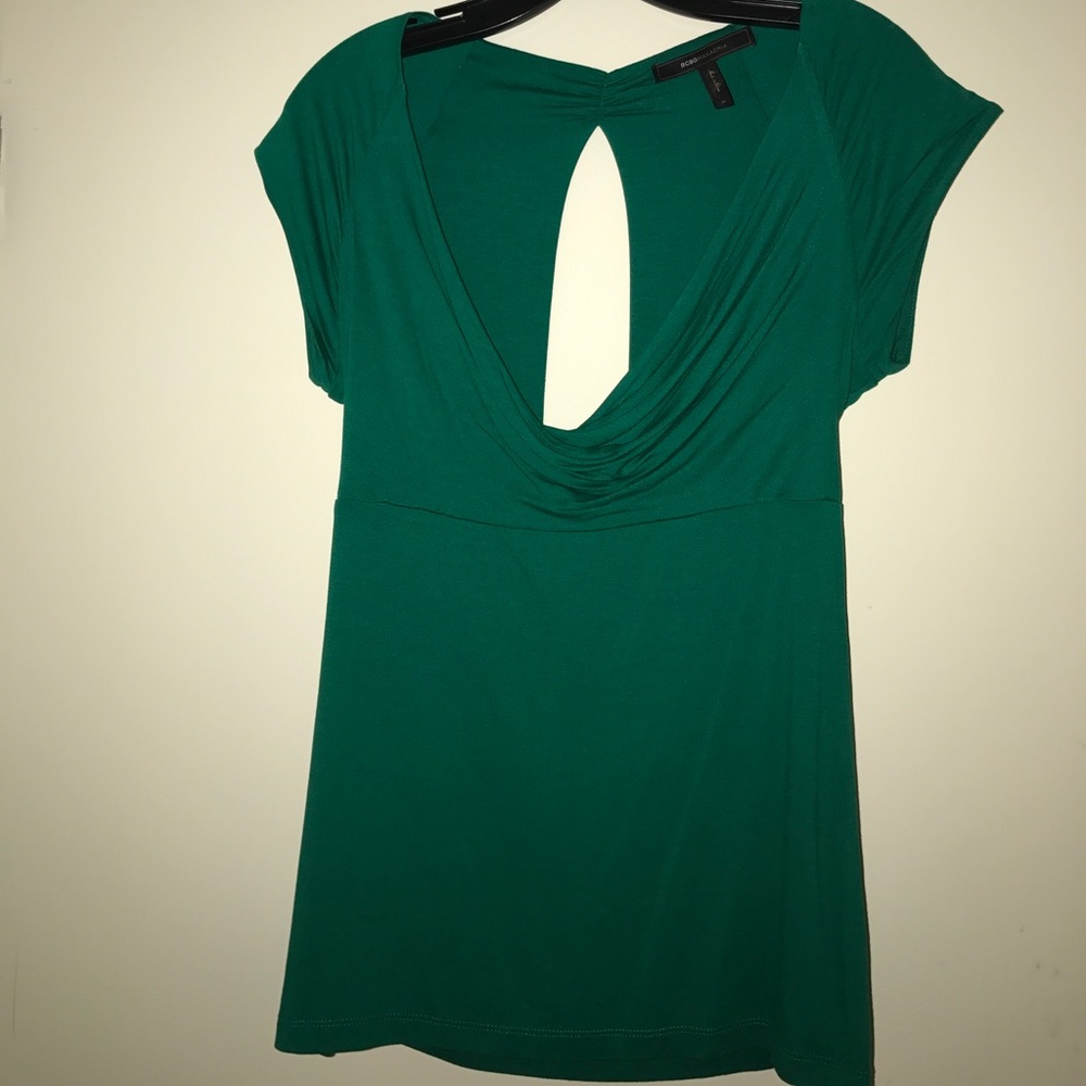 New with out tag green BCBG Maxazria Top