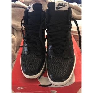 Nike Dunk Sky Hi Wedge Sneakers