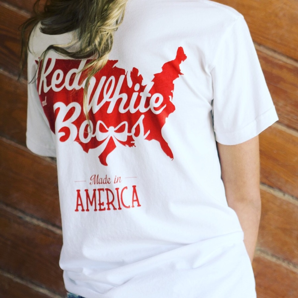 Super soft Southern tee! Small and Medium