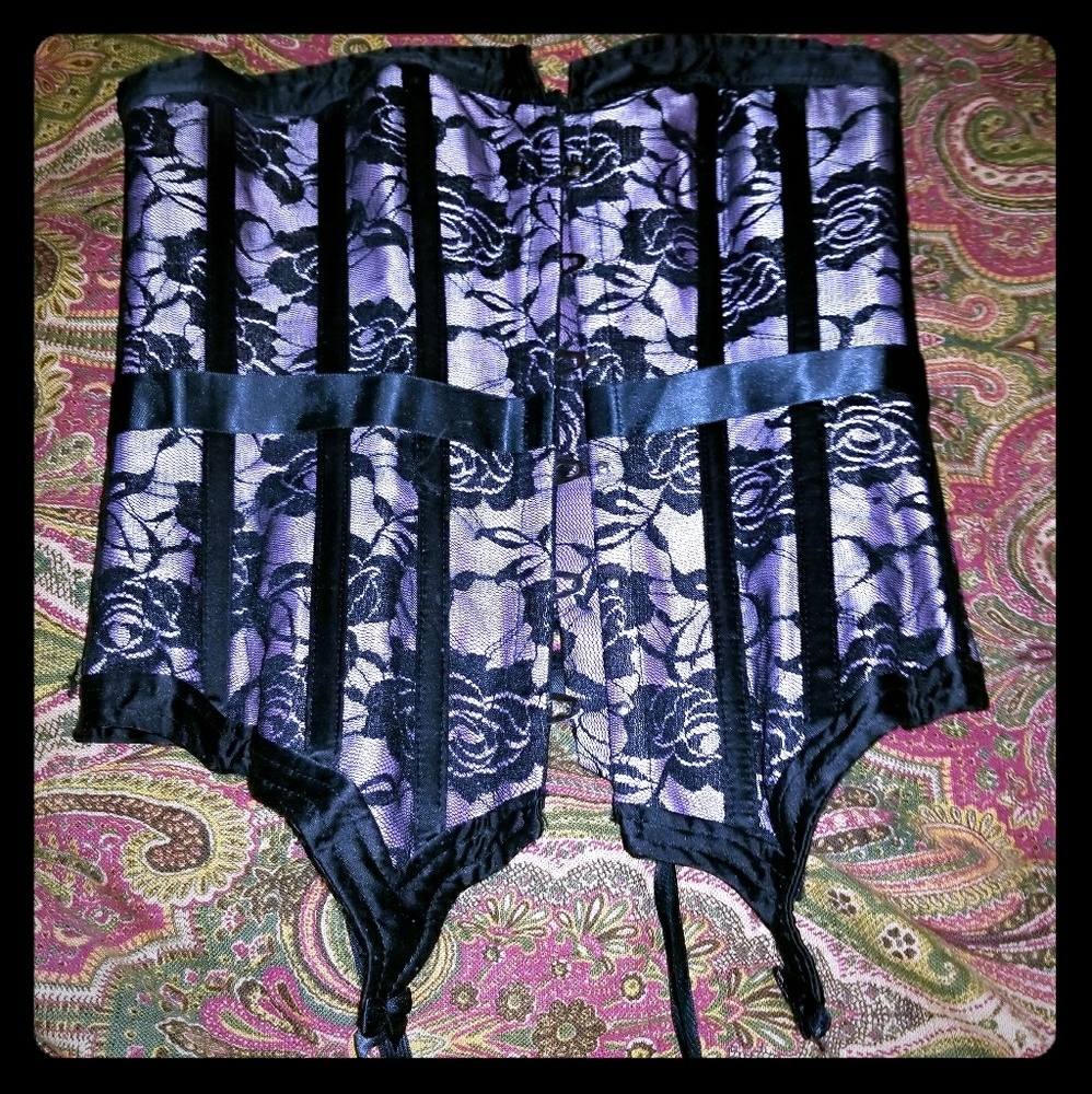 Corset Nwot  Size Small Women's  very heavy