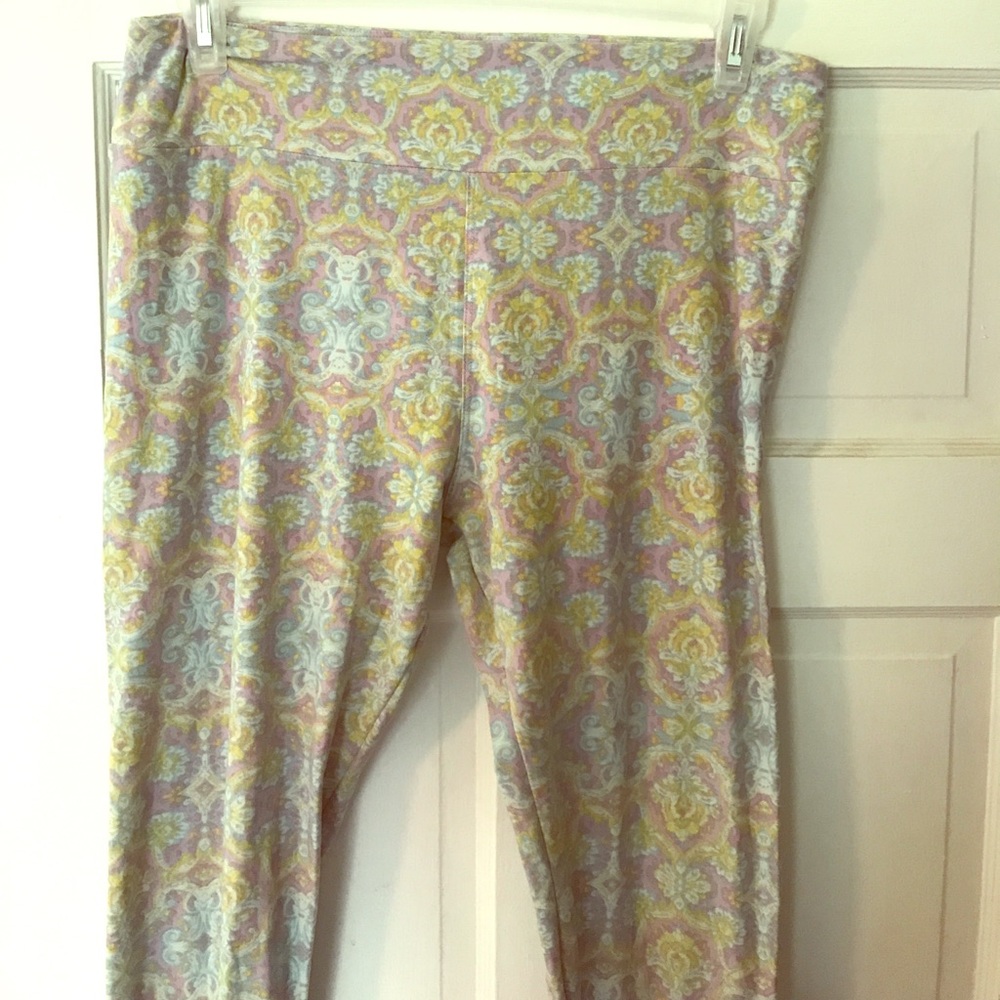 TC Lularoe leggings, EUC