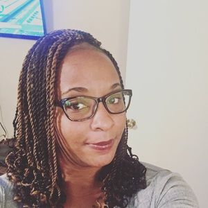 Meet your Posher, Tiffany