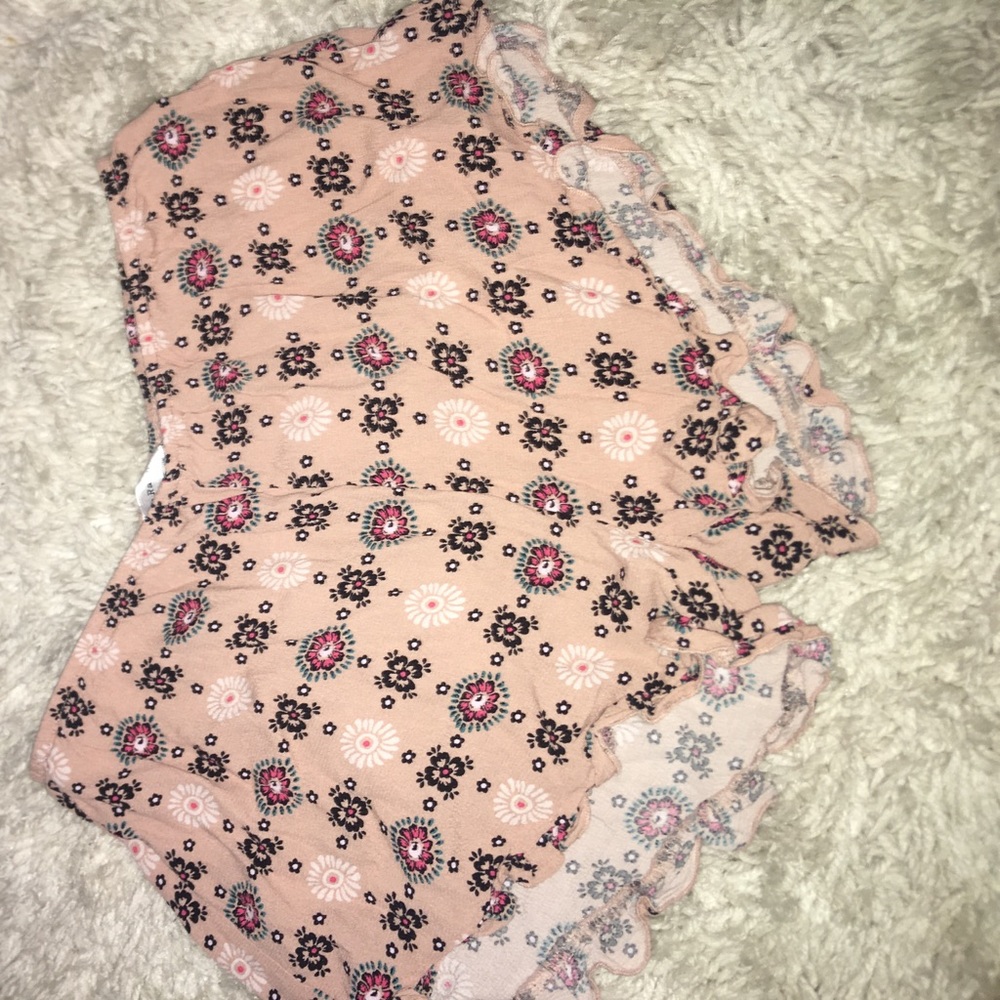 Pink floral loose fitted shorts