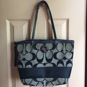 Authentic Coach Signature Stripe Tote