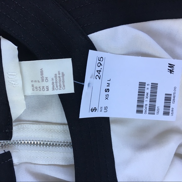 H&M Black - White dress - Picture 3 of 4