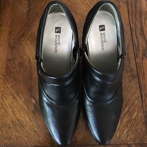 White Mountain booties