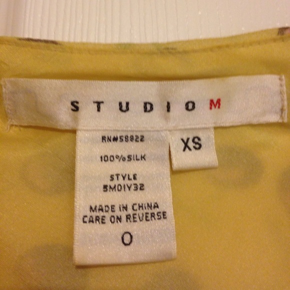 Max Studio 100% Silk Top - Picture 7 of 7