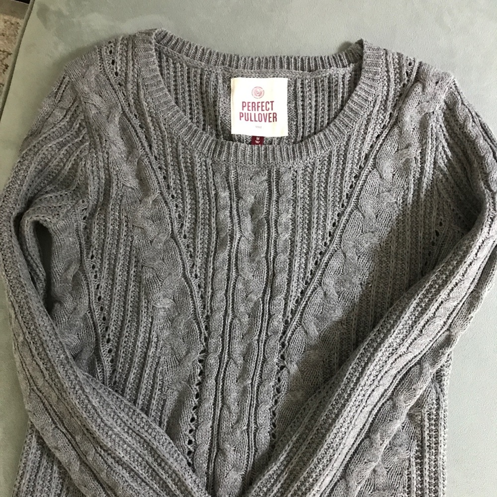 Sweater new
