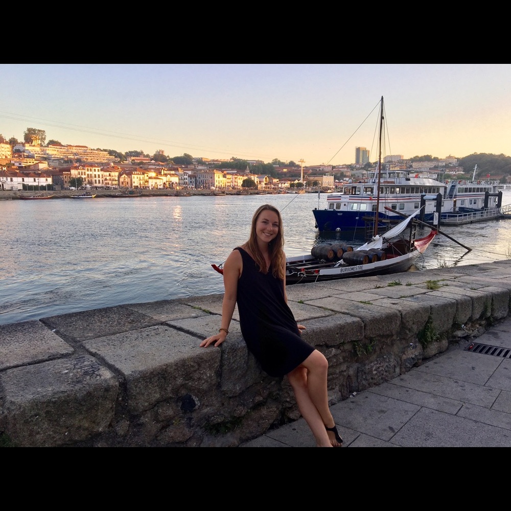 Meet your Posher, Jillian