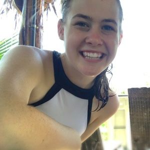 Meet your Posher, Zoe