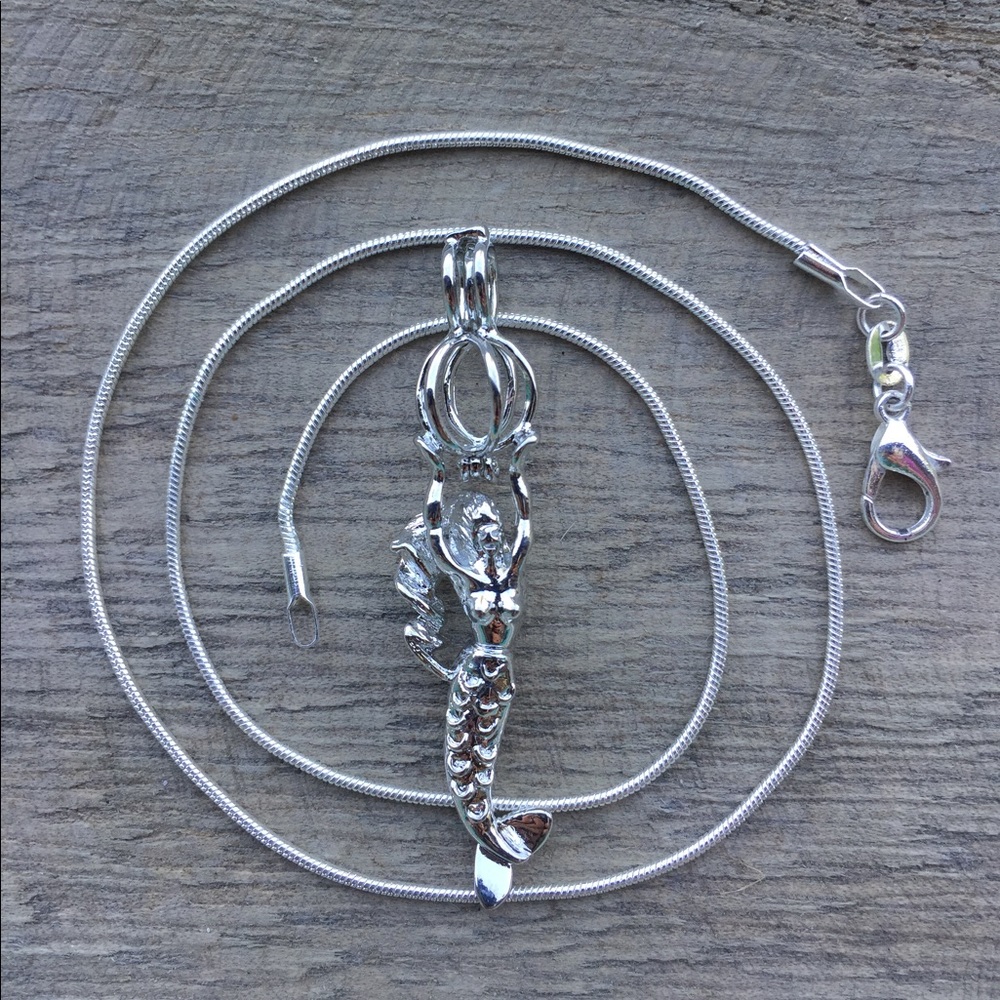 Mermaid Pearl Cage Necklace