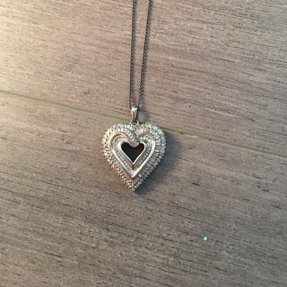 Beautiful diamond heart necklace