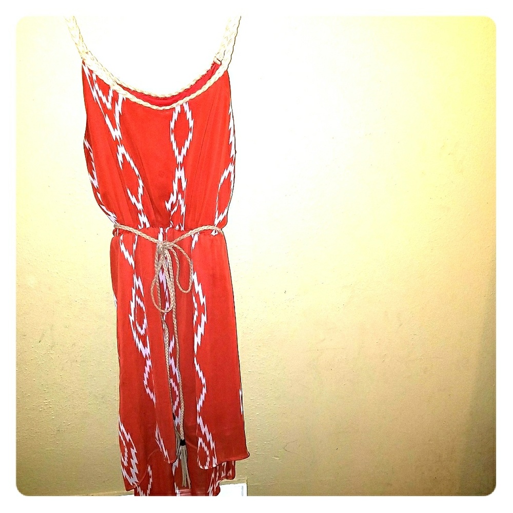 Boutique Fio Fio Burnt Orange & White Aztec dress