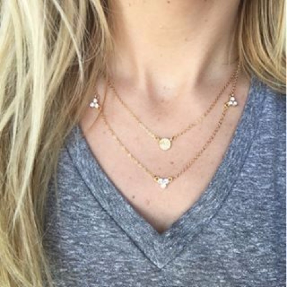chloe+isabel pave circle necklace and earrings set