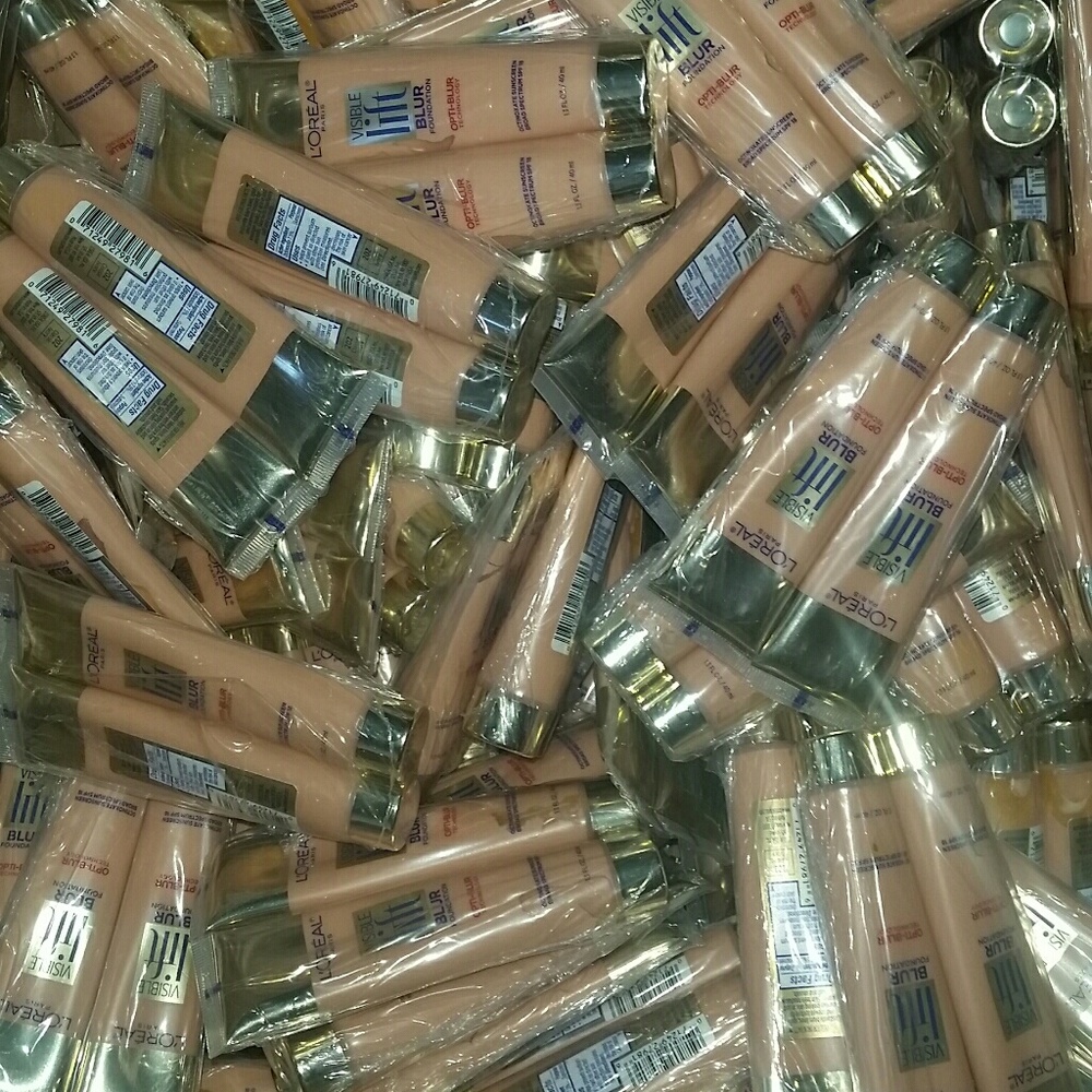 L'Oréal Visible lift Blur Foundation