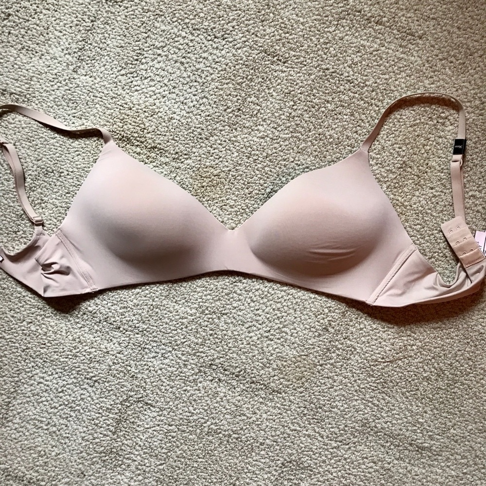 BNWT Victoria Secret Bra