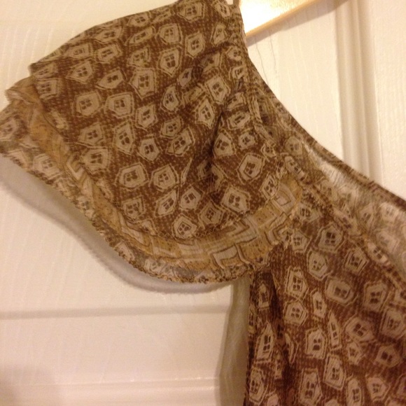 Max Studio 100% Silk Top - Picture 3 of 7