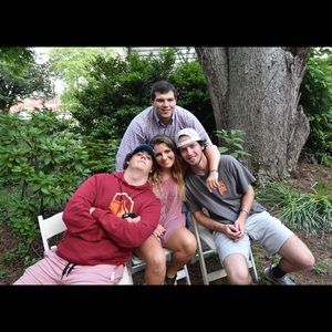 Meet your Posher, Anson