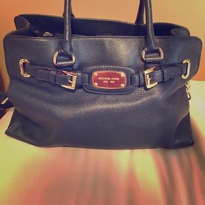Authentic Michael Kors Handbag! 👜