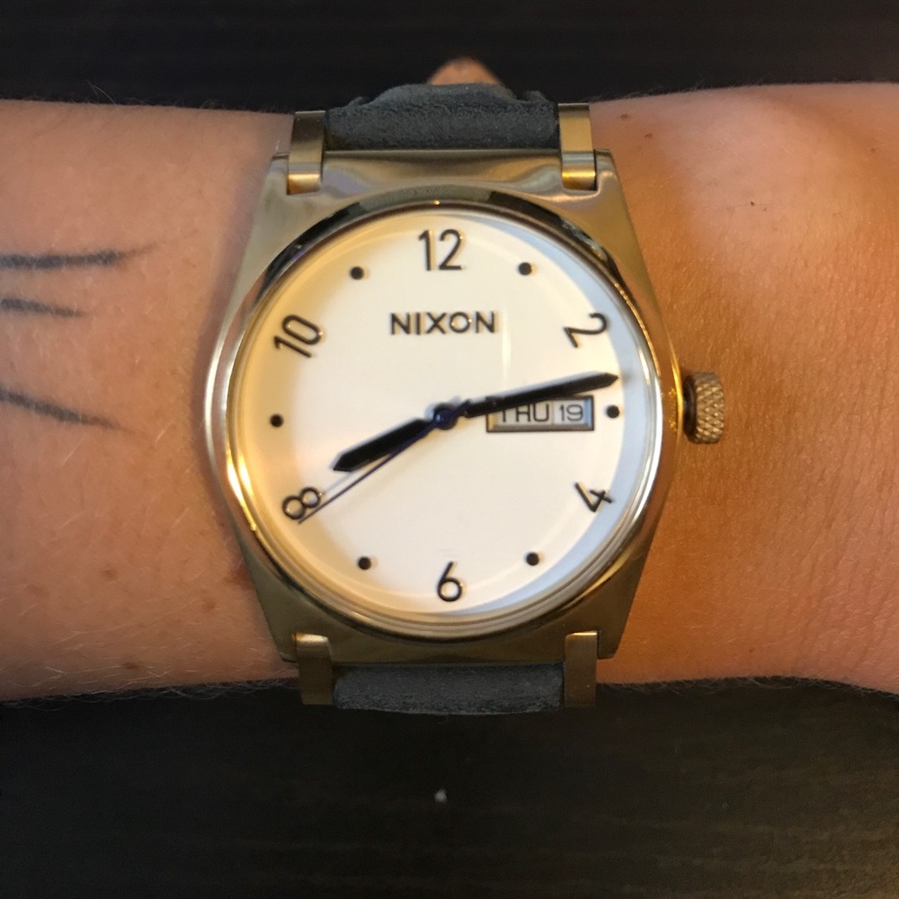 Nixon Leather Jane