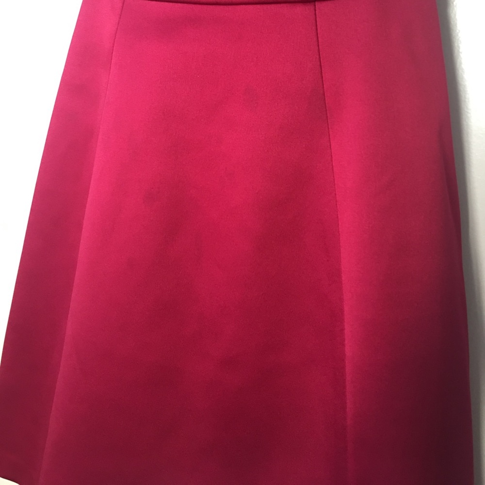 Express dress - Picture 2 of 2