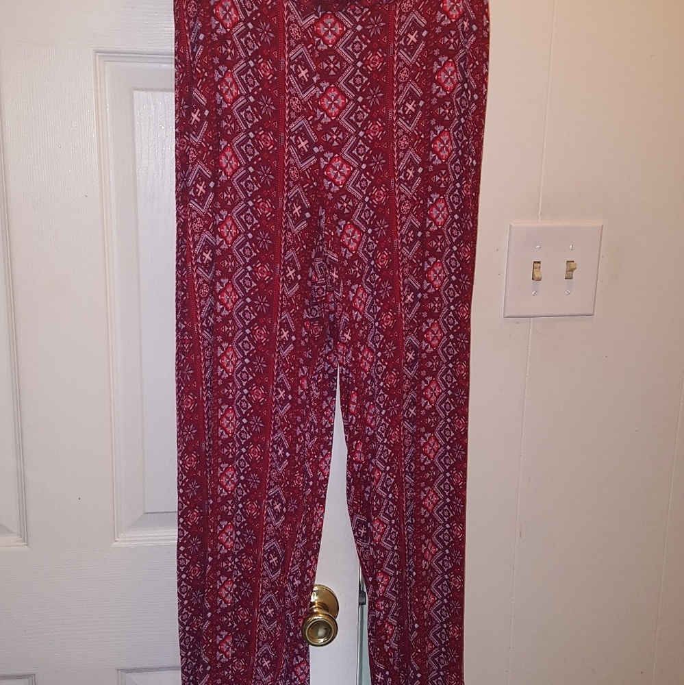 Wide leg and open leg pants