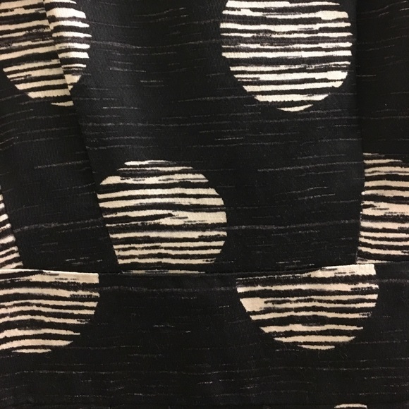 Banana Republic Sleeveless Dot Dress size 4 - Picture 3 of 5