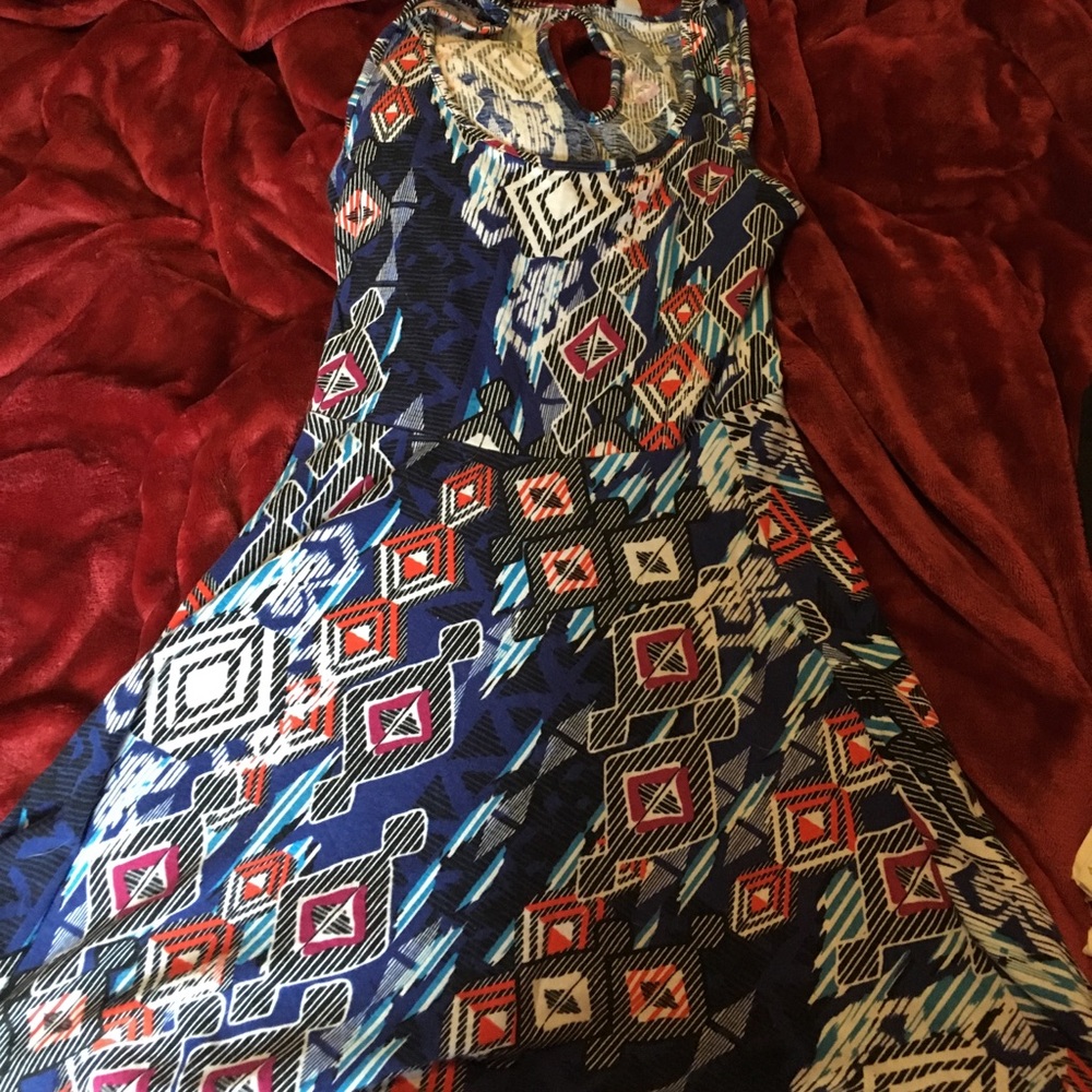 Cute aztec printed dress!