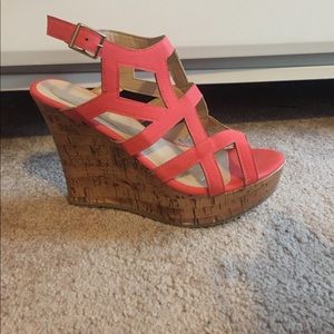 PEACH/PINK WEDGES! size 8.5