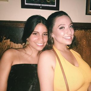 Meet your Posher, Valentina