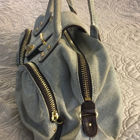 **MINT** condition Botkier purse - Picture 3 of 8