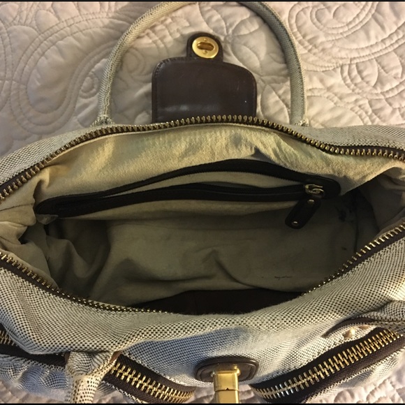**MINT** condition Botkier purse - Picture 4 of 8