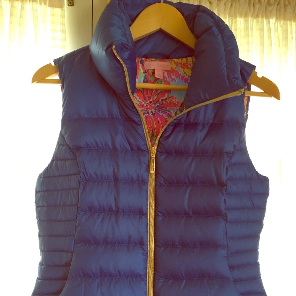 HOST PICK! Adorable Lilly Pulitzer blue vest!