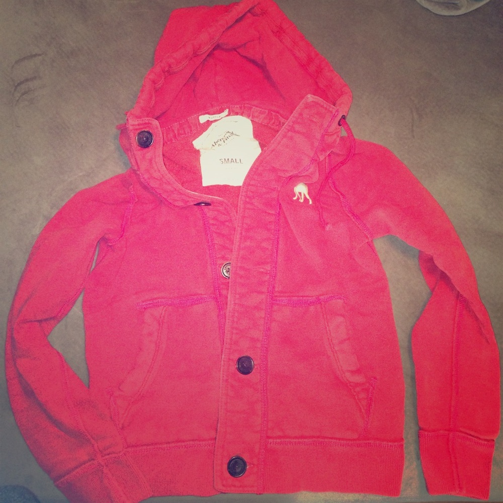 Abercrombie & Fitch Red Medium Sweater