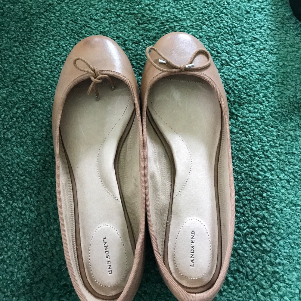 Lands end shoes- hardly worn
