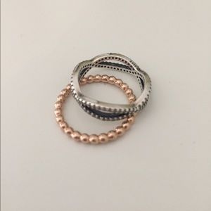 Pandora stackable rings Size 7