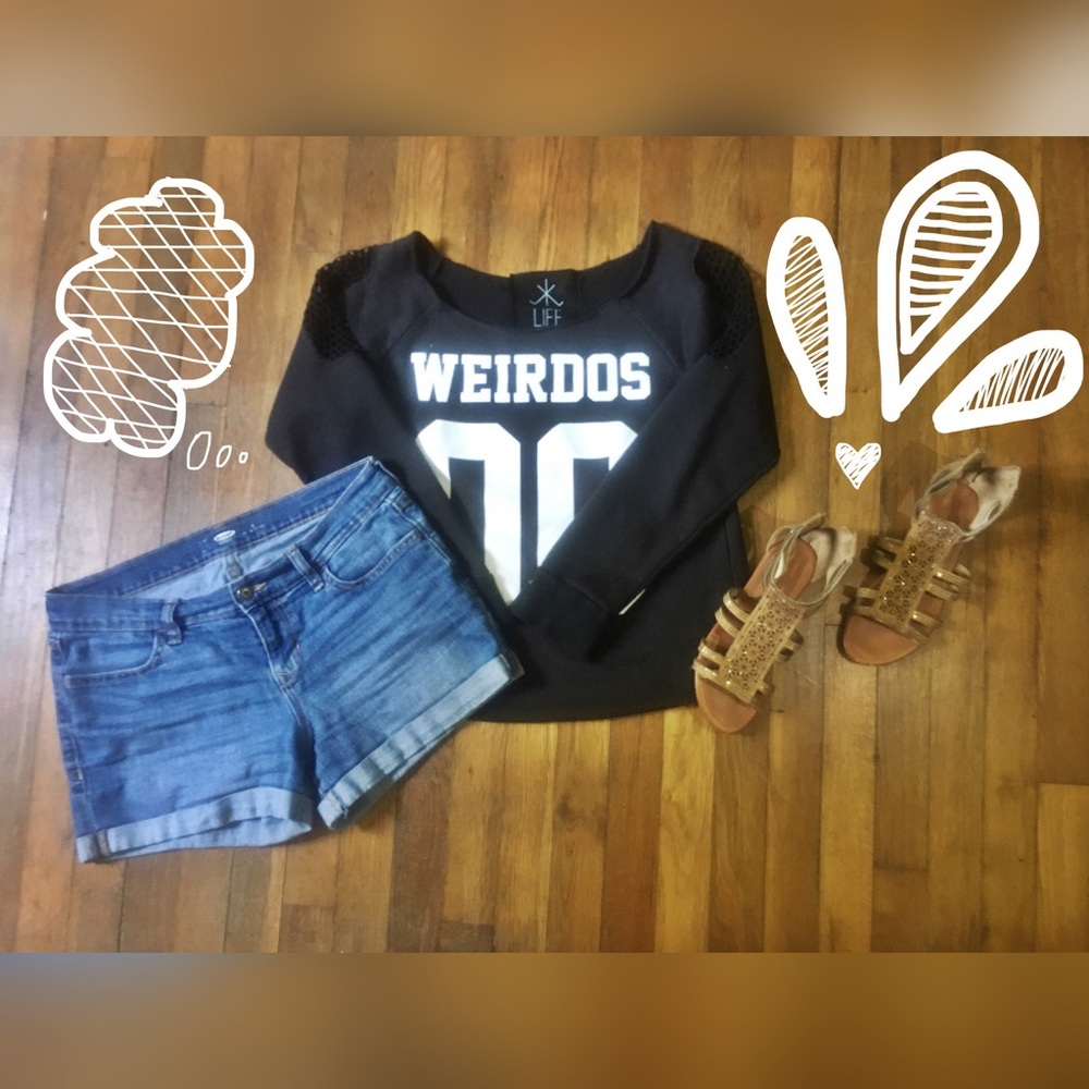 'WEIRDOS' Top