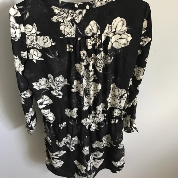 Floral romper - Picture 2 of 3