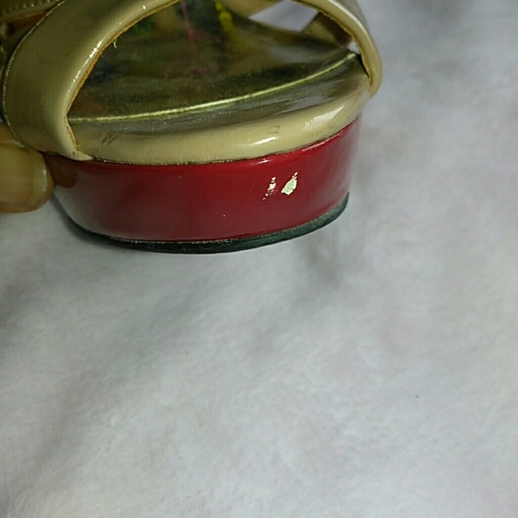 Shoes - Picture 5 of 5