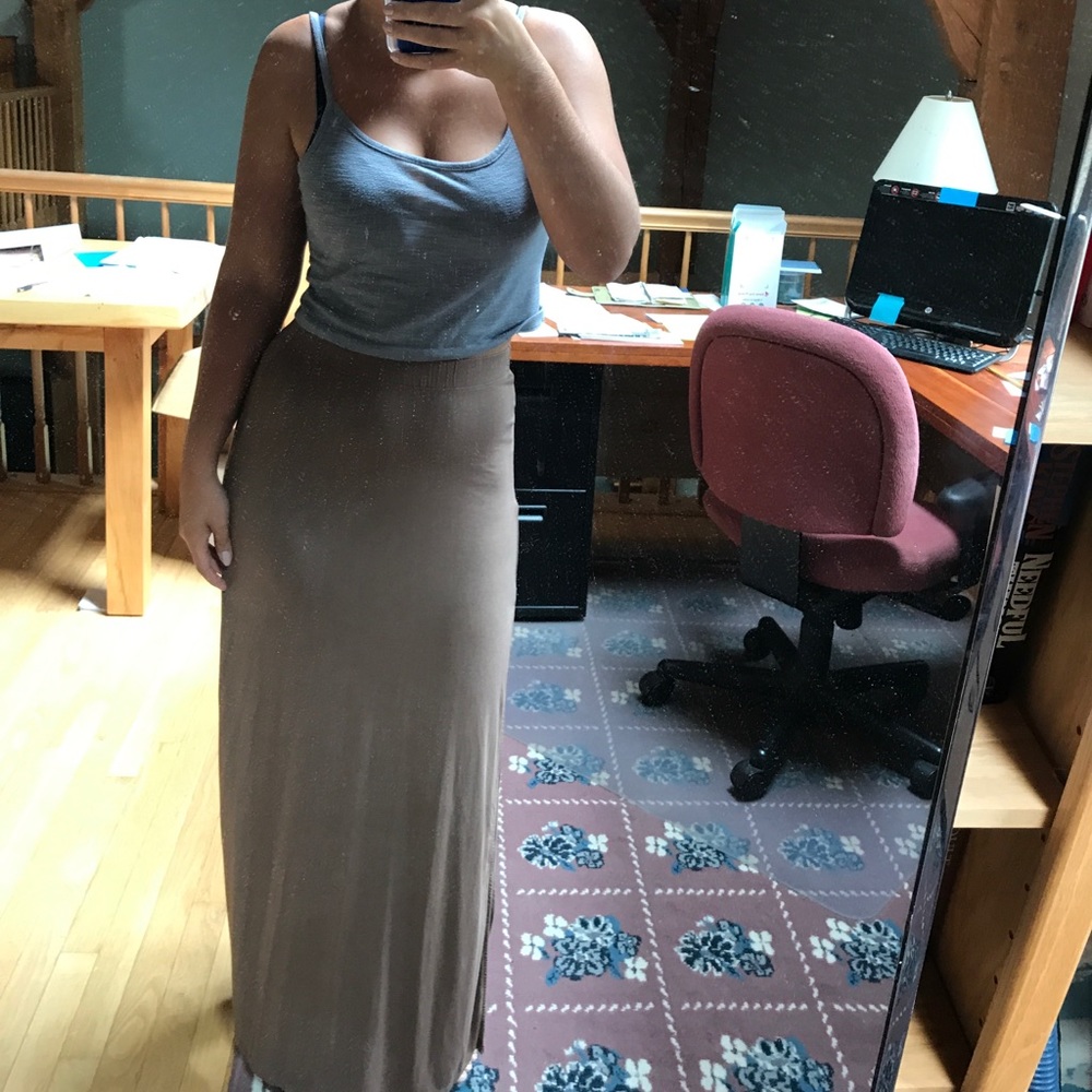 Slit skirt