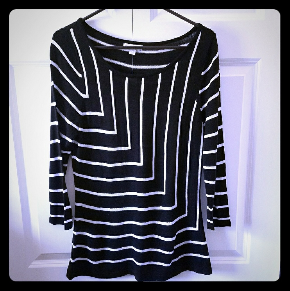 New York & Co. Sweater
