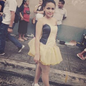 Meet your Posher, Alejandra