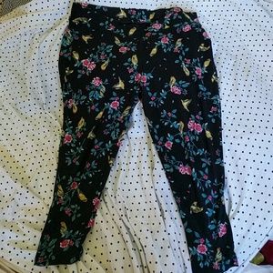 Torrid cropped leggings size 3