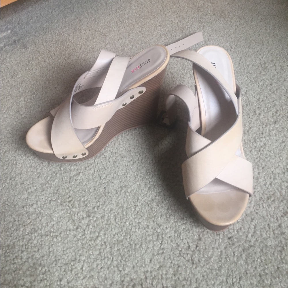 New Tan Wedges