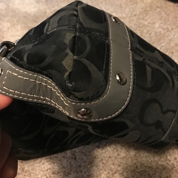 Authentic coach purse - Picture 4 of 4