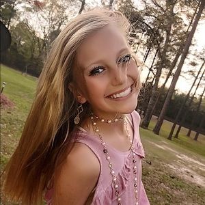 Meet your Posher, Lilly