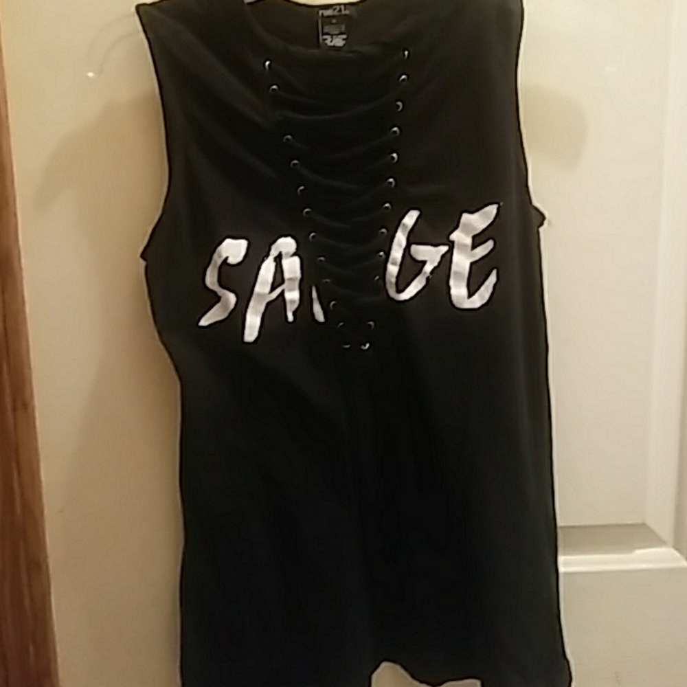 Rue 21 Tank