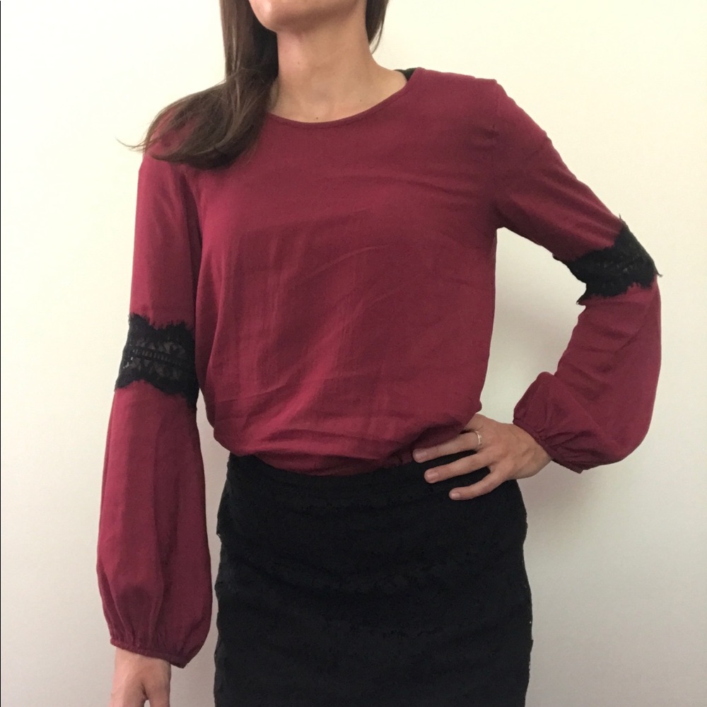 Blouse with lace detail and keyhole slit on back