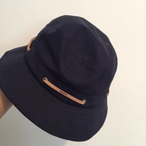 Supreme Bucket Hat